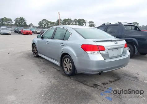 2013 Subaru Legacy 2.5 I Sport z USA, uszkodzony, nr VIN 4S3BMBG69D3044473